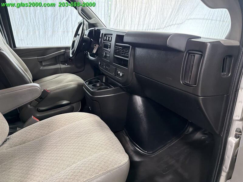 Used 2020 Chevrolet Express 2500 LS w/ Driver Convenience Package RWD image 5