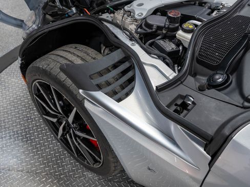 Used 2018 Aston Martin DB11 V12 image 51