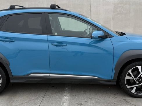 Used 2022 Hyundai Kona Limited image 2