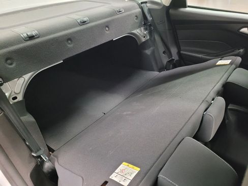 Used 2014 Ford Focus SE image 35