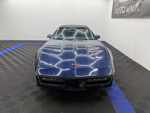 Used 1988 Chevrolet Corvette Convertible RWD image 4