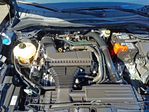 Certified 2025 Ford Escape ST-Line Elite w/ Premium Technology Package image 29