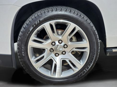 Used 2018 Cadillac Escalade ESV Premium Luxury AWD/4WD image 42