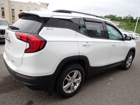 Used 2019 GMC Terrain SLE w/ Driver Convenience Package AWD/4WD image 4