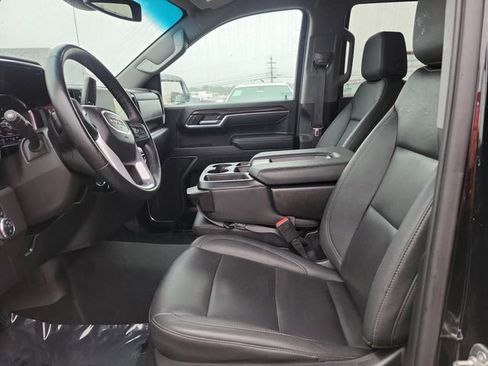 Used 2025 GMC Sierra 1500 SLT AWD/4WD image 22