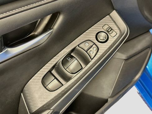 Used 2025 Nissan Sentra SV FWD image 15