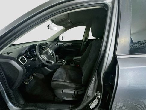 Used 2015 Nissan Rogue S FWD image 13