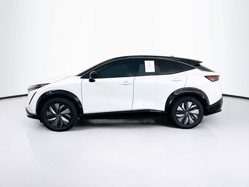 Used 2024 Nissan Ariya AWD image 4
