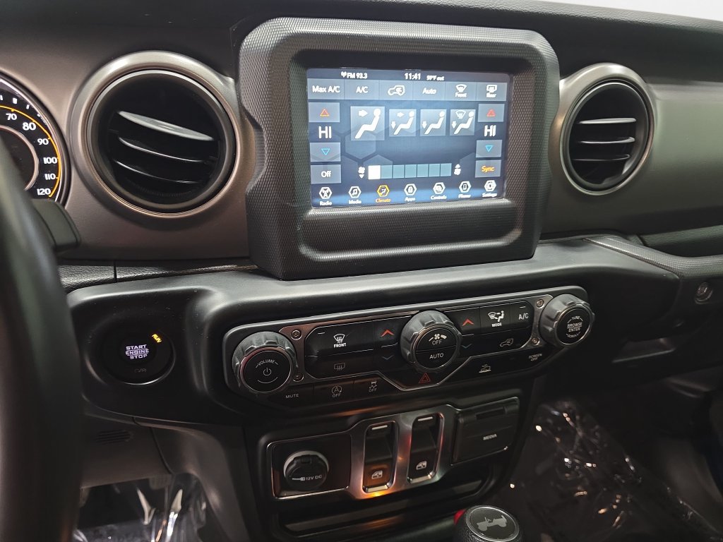 Used 2021 Jeep Wrangler Sport AWD/4WD image 17