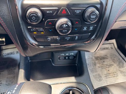 Used 2018 Dodge Durango R/T w/ Blacktop Package AWD/4WD image 58