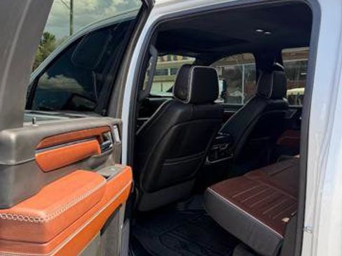 Used 2024 GMC Sierra 2500 Denali Ultimate image 12