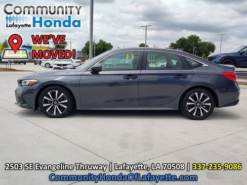 Used 2024 Honda Civic EX image 4