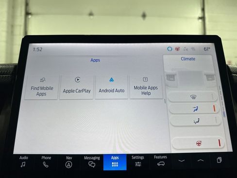 Used 2022 Ford Expedition Max XLT image 32