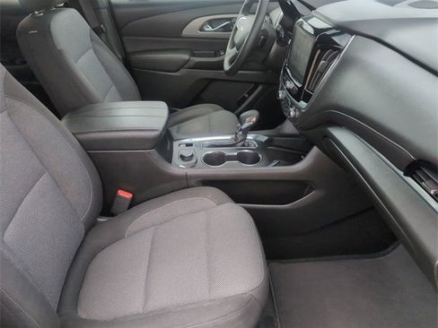 Certified 2023 Chevrolet Traverse LT image 26