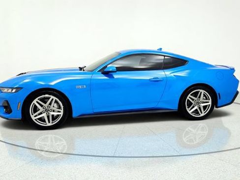 Used 2024 Ford Mustang GT Premium RWD image 4