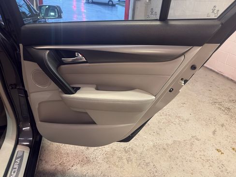 Used 2013 Acura TL w/ Technology Package FWD image 27