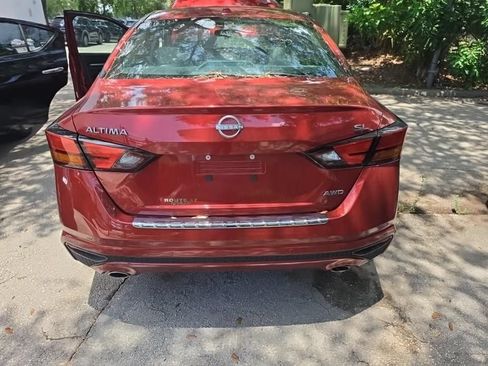 Used 2023 Nissan Altima 2.5 SL AWD/4WD image 11