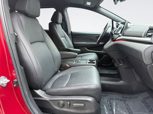 Used 2025 Honda Odyssey Sport-L image 17
