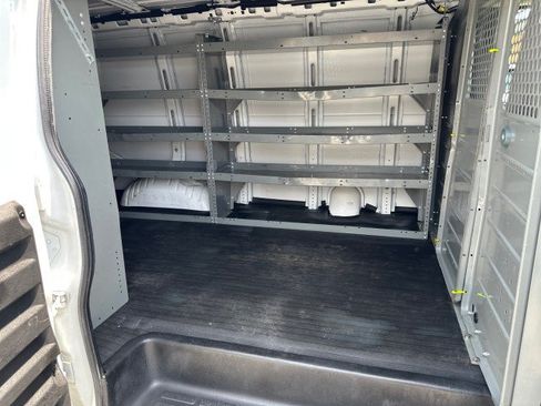 Used 2022 Chevrolet Express 2500 w/ Driver Convenience Package RWD image 26