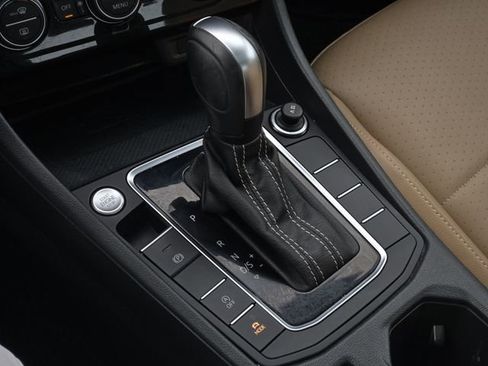 Used 2021 Volkswagen Jetta SEL image 22