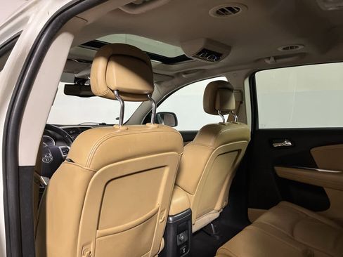 Used 2012 Dodge Journey Crew w/ Flexible Seating Group image 21