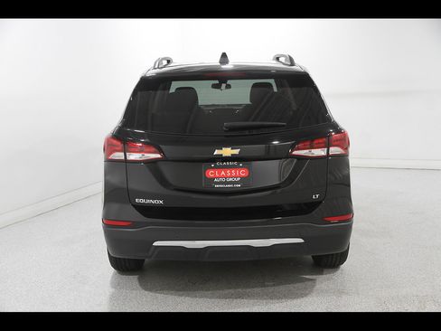 Used 2024 Chevrolet Equinox LT FWD image 20