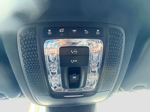 Used 2021 Mercedes-Benz GLE 450 GLE 450 image 38