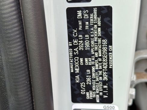 Certified 2025 Kia K4 LXS image 27