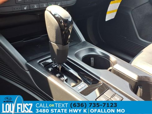 Used 2026 Subaru Outback Limited AWD/4WD image 15