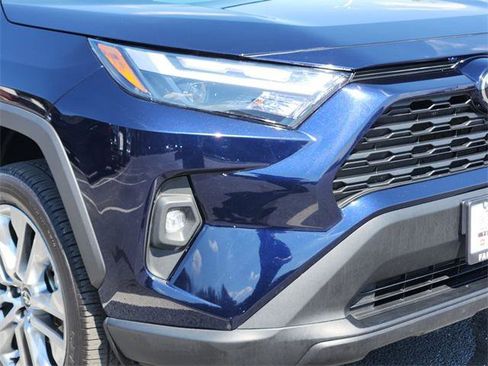 Certified 2025 Toyota RAV4 XLE Premium image 7