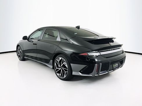 Used 2024 Hyundai Ioniq 6 SEL RWD image 5