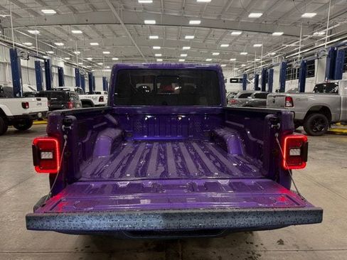 New 2026 Jeep Gladiator Sport image 23