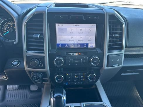 Used 2020 Ford F150 Lariat image 14