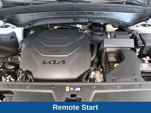 Used 2022 Kia Telluride EX w/ EX Premium Package AWD/4WD image 10