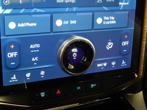 New 2025 Ford F150 Lightning Lariat image 24