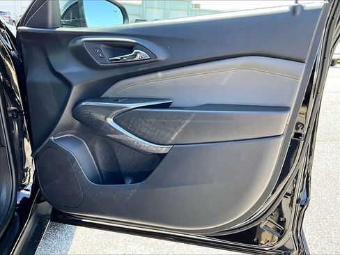 New 2026 Chevrolet Trax ACTIV w/ Sunroof Package FWD image 29