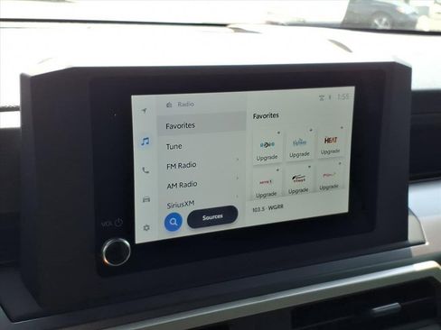 Certified 2025 Toyota Tacoma TRD Sport image 18