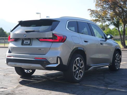 New 2026 BMW X1 xDrive28i w/ Technology Package AWD/4WD image 5