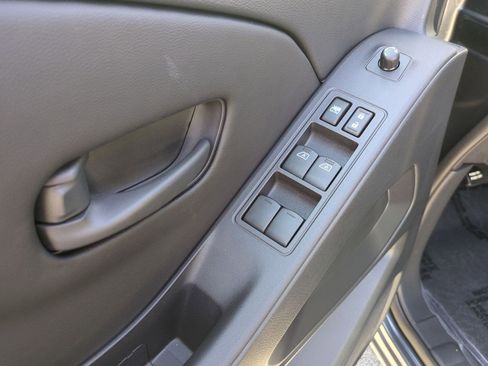 New 2026 Nissan Frontier SV image 12