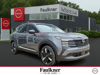 New 2026 Nissan Kicks SR w/ Cold Weather Package