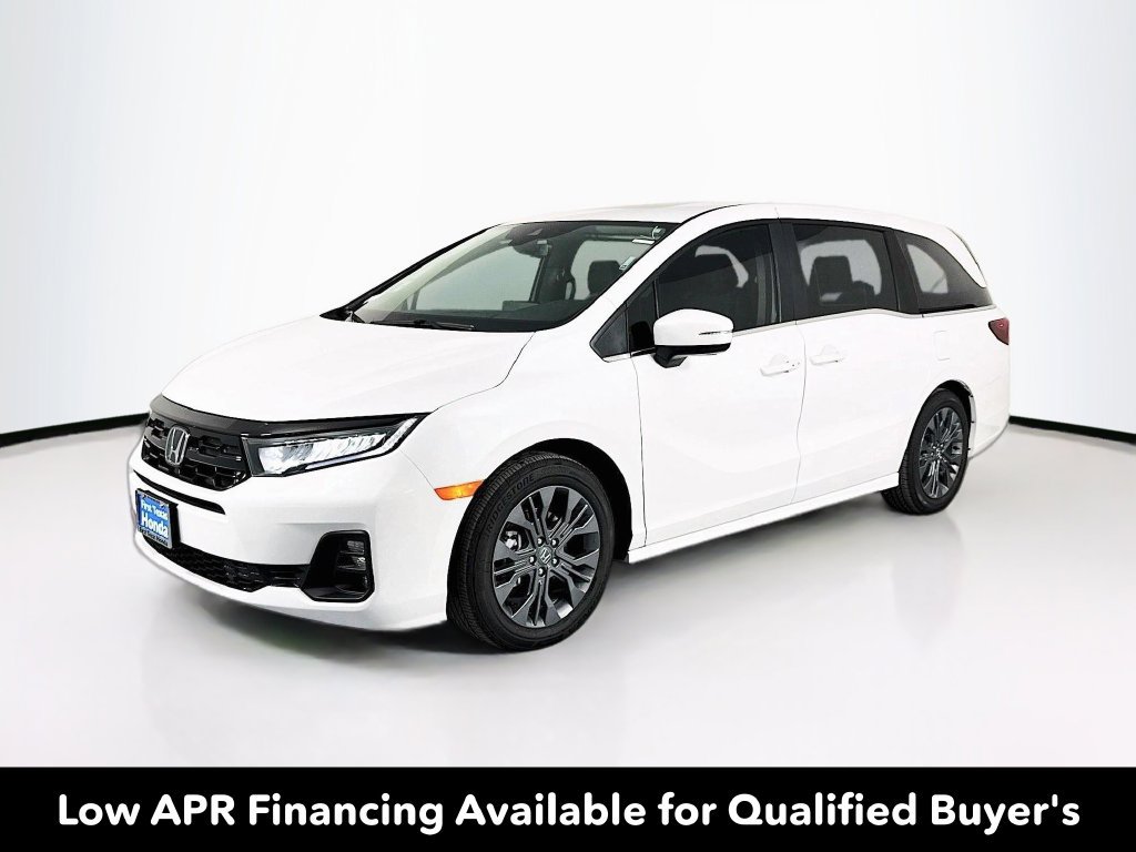 Used 2026 Honda Odyssey Touring image 3