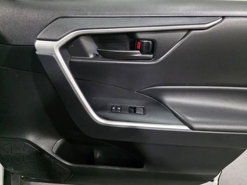 Used 2023 Toyota RAV4 LE image 13
