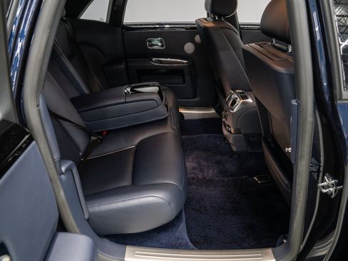Used 2020 Rolls-Royce Ghost RWD image 26