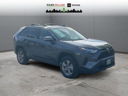Certified 2025 Toyota RAV4 XLE image 7