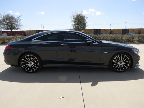 Used 2015 Mercedes-Benz S 550 4MATIC Coupe image 4
