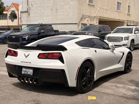 Used 2016 Chevrolet Corvette Stingray Coupe RWD image 4