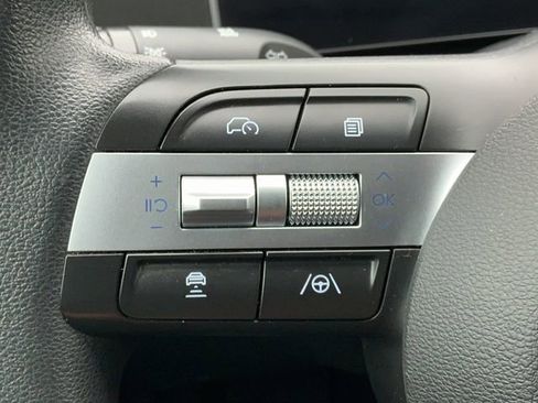 Used 2025 Hyundai Tucson SEL image 24