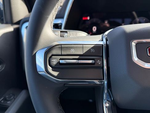 New 2026 GMC Canyon Elevation w/ Convenience Package image 21