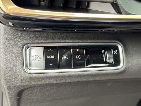 New 2026 Buick Envision Avenir image 16