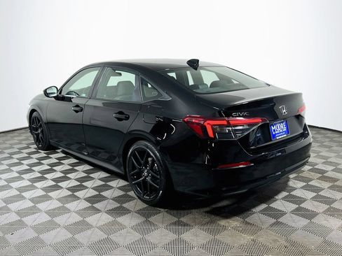 Used 2025 Honda Civic Sport image 5